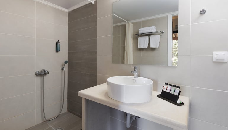 4* Century Resort Corfu