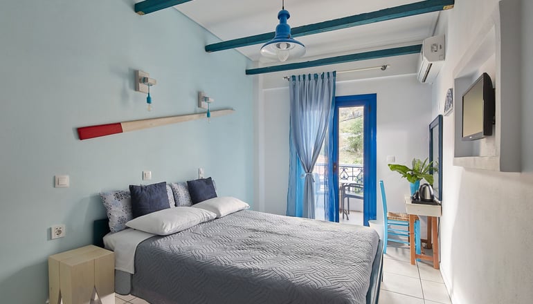 Atheras Hotel - Έυδηλος, Ικαρία