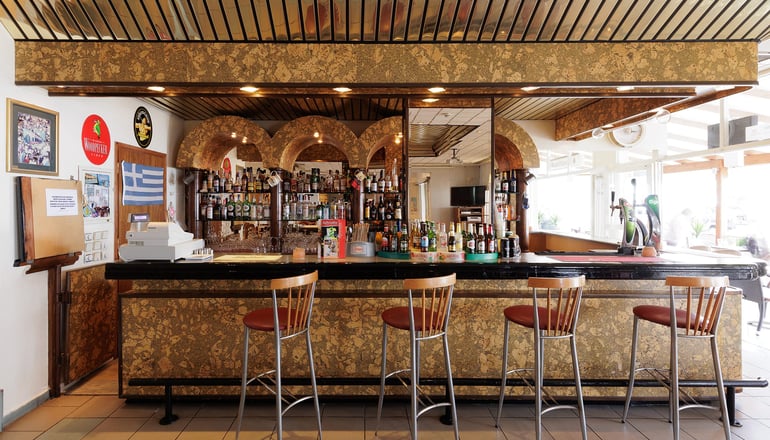 Aphrodite Beachfront Hotel