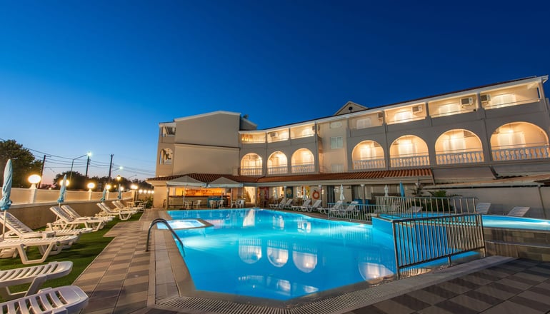 Aphrodite Beachfront Hotel