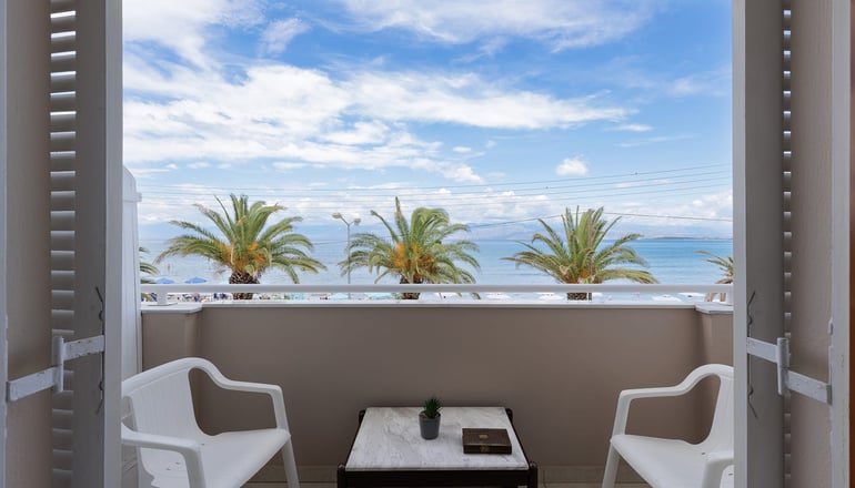 Aphrodite Beachfront Hotel