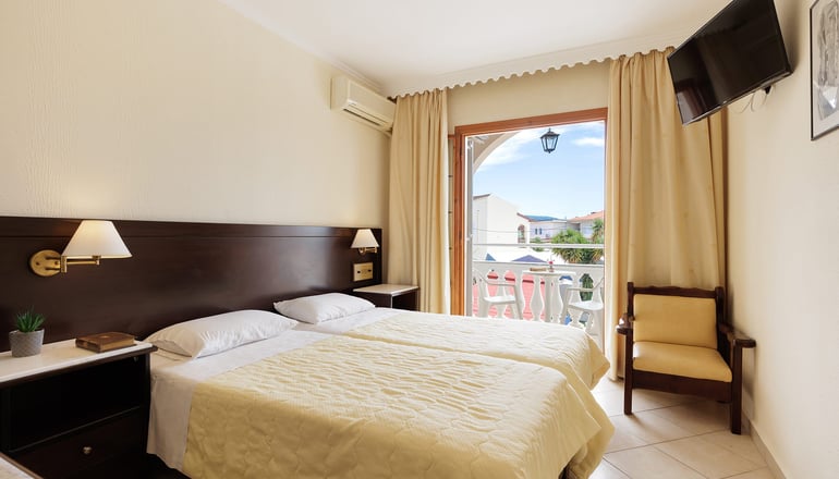 Aphrodite Beachfront Hotel