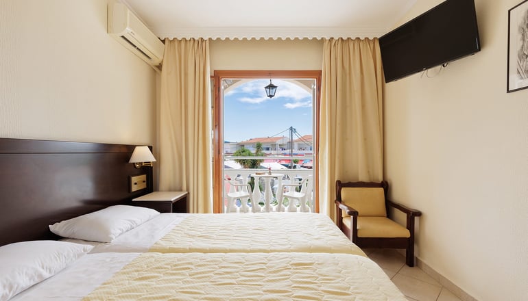 Aphrodite Beachfront Hotel