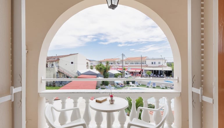 Aphrodite Beachfront Hotel