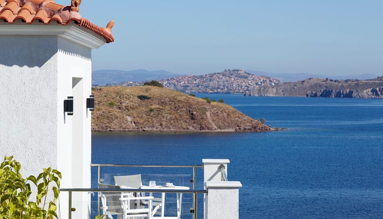 Eleia Seafront Rooms & Villas - Πέτρα, Λέσβος