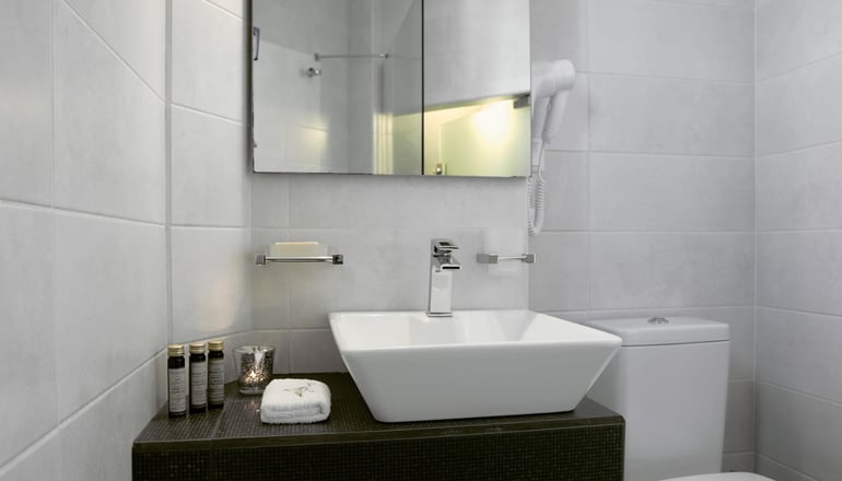 Eleia Seafront Rooms & Villas - Πέτρα, Λέσβος