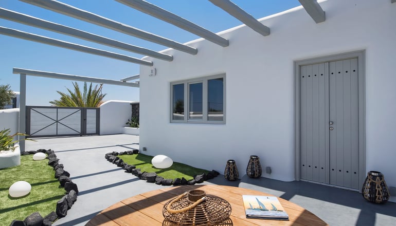 Senses Luxury Houses