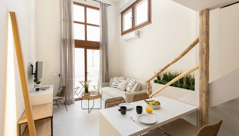 Palm Suites