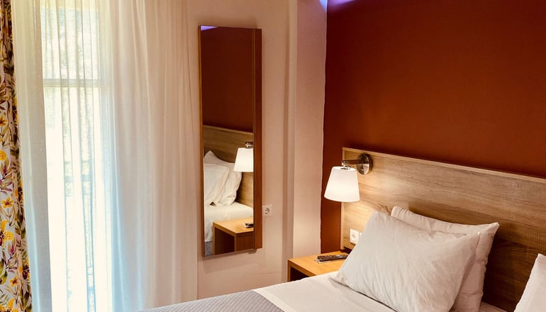 G. George Hotel Lefkada