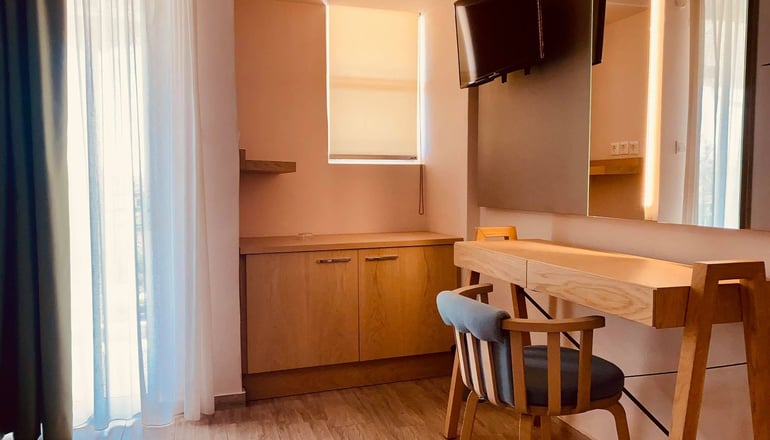 G. George Hotel Lefkada