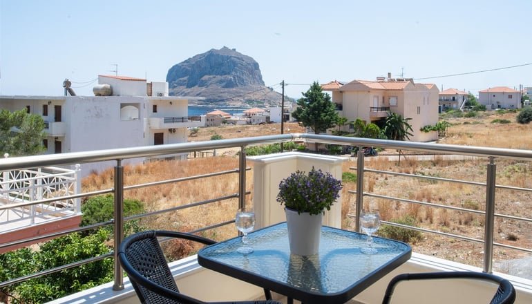 Tulipa Suites - Μονεμβασιά
