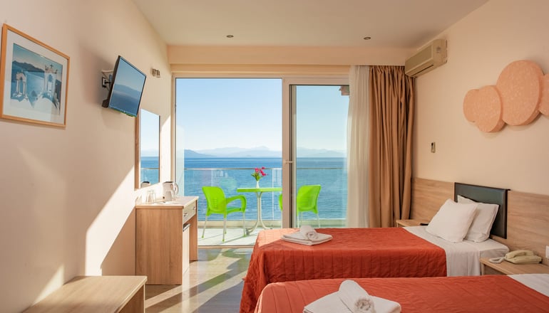 4* Corfu Maris Bellos Hotel