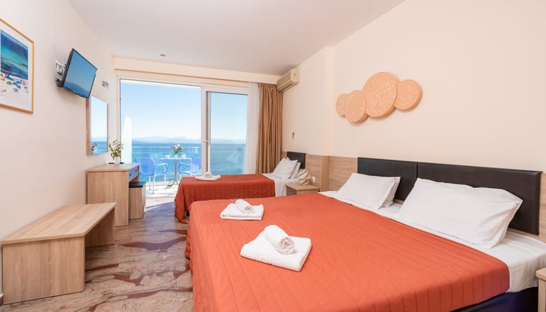 4* Corfu Maris Bellos Hotel