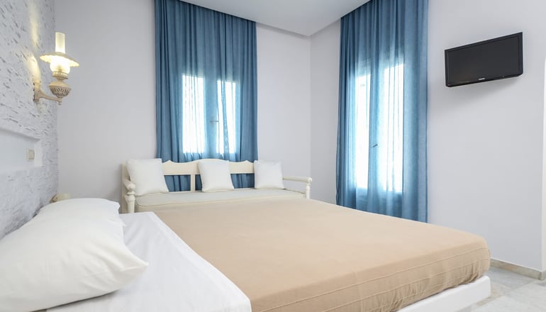 Agia Anna Studios