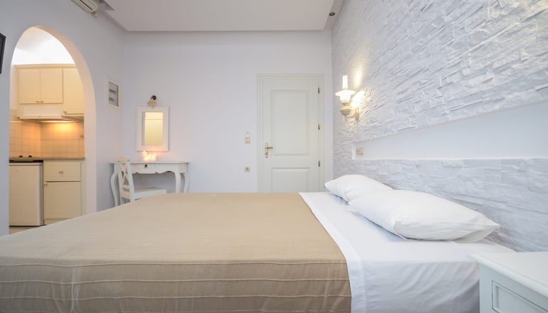 Agia Anna Studios
