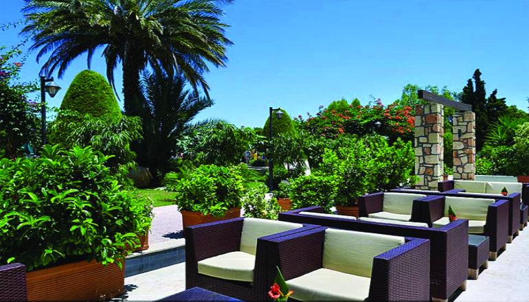 4* LABRANDA Blue Bay Beach Hotel