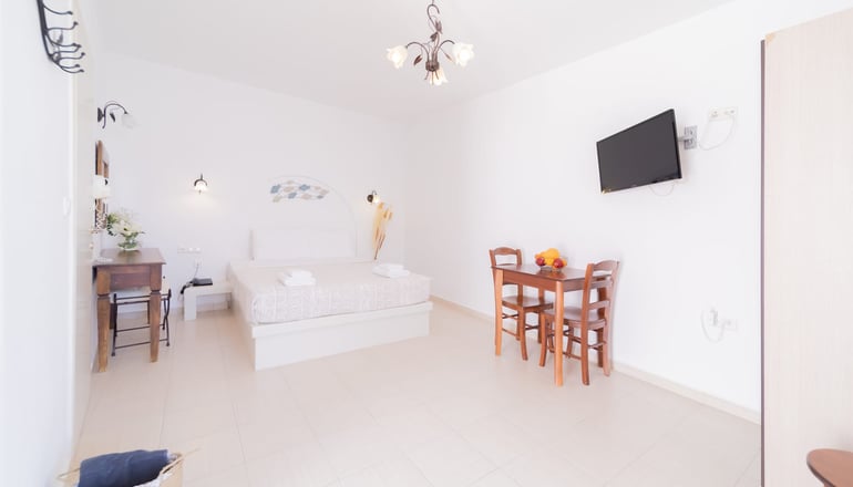 Hotel Anemomilos - Αγία Άννα, Νάξος