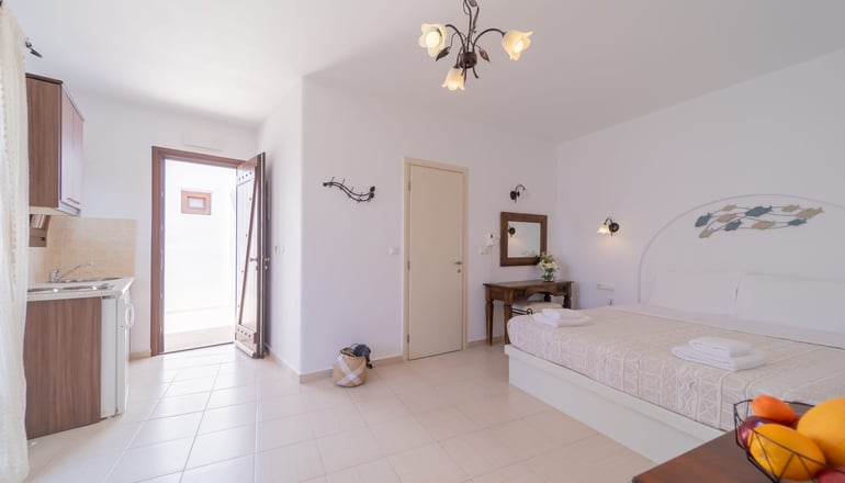 Hotel Anemomilos - Αγία Άννα, Νάξος