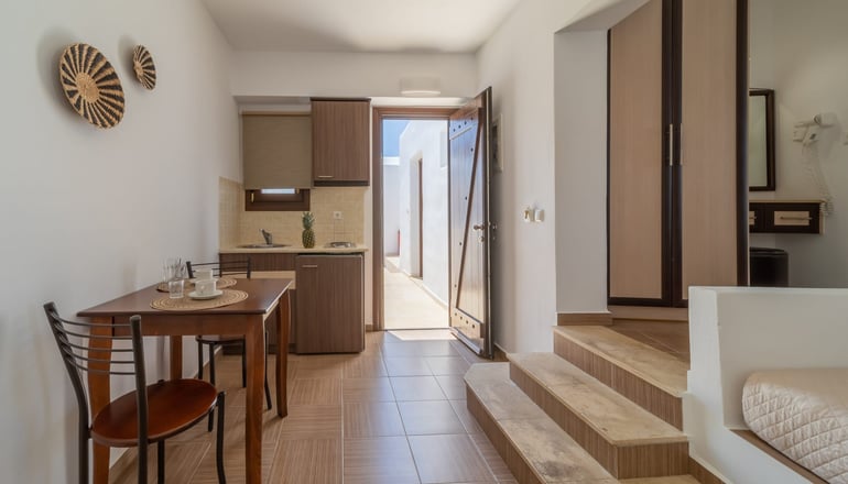 Hotel Anemomilos - Αγία Άννα, Νάξος