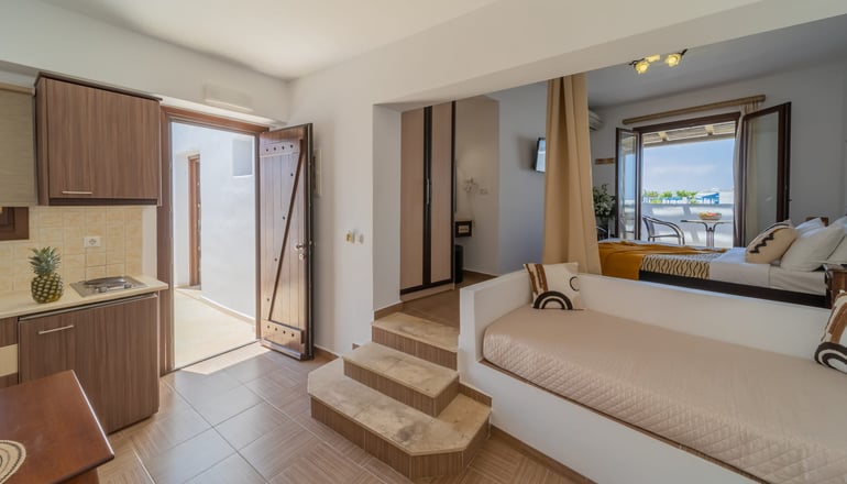 Hotel Anemomilos - Αγία Άννα, Νάξος