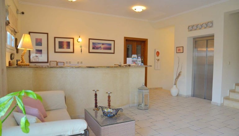 Ostria Hotel - Αδάμαντας, Μήλος