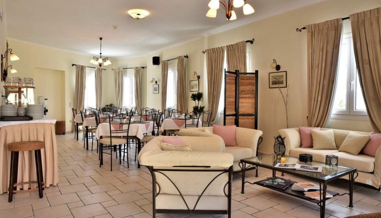Ostria Hotel - Αδάμαντας, Μήλος