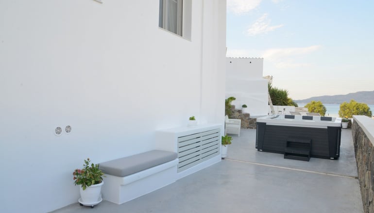 Ostria Hotel - Αδάμαντας, Μήλος