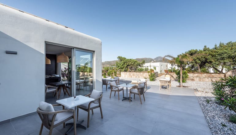 Milos Resort - Αχιβαδολίμνη, Μήλος
