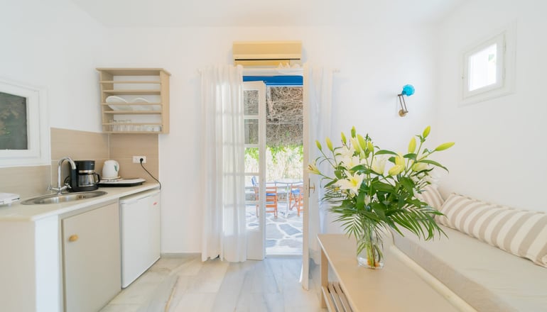 Antonina Hotel - Αγία Άννα, Νάξος