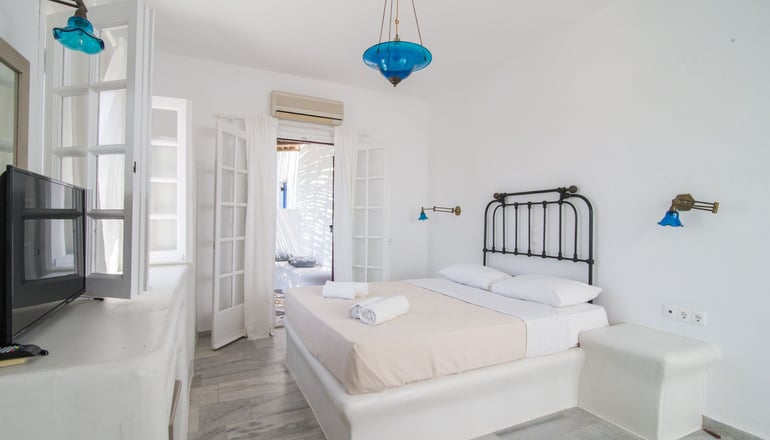 Antonina Hotel - Αγία Άννα, Νάξος