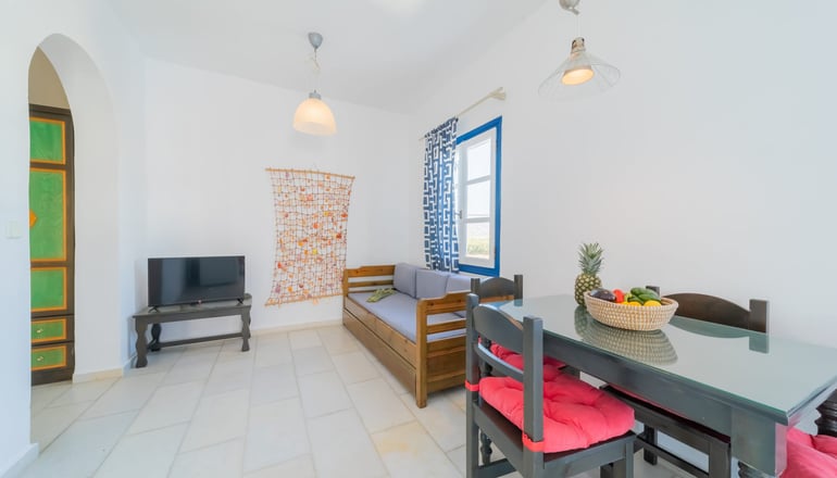Antonina Hotel - Αγία Άννα, Νάξος