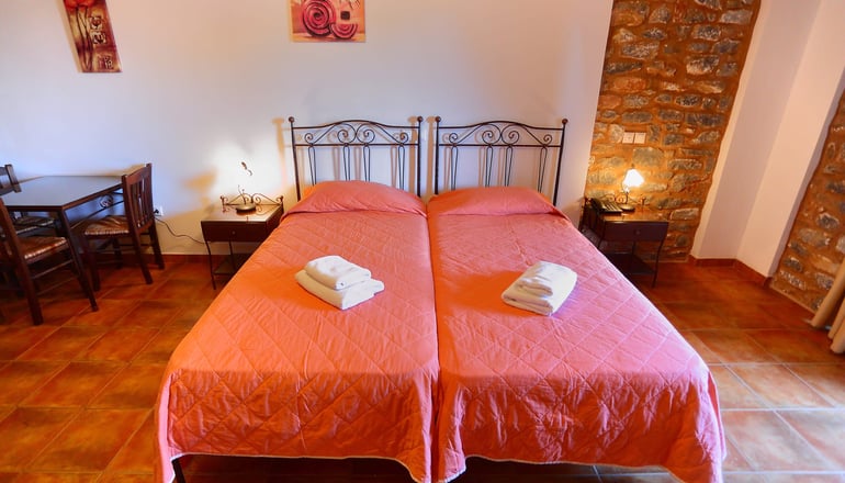 Vathi Hotel - Γύθειο