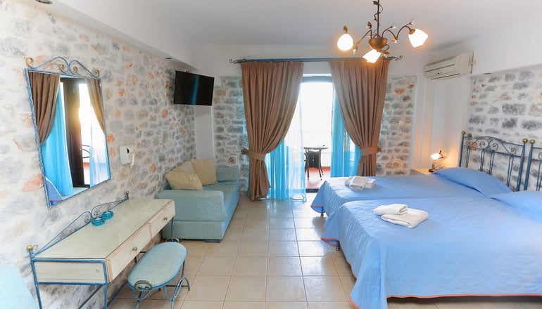 Vathi Hotel - Γύθειο