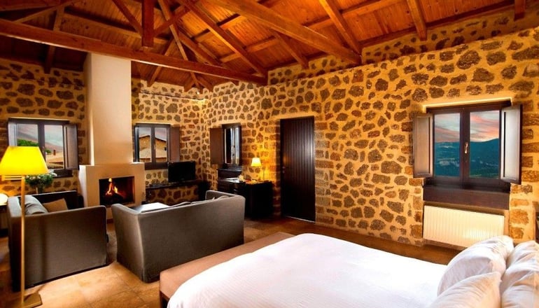 5* Πλειάδων Γη Mountain Resort & Spa - Κάτω Τρίκαλα Κορινθίας
