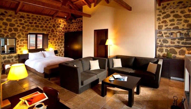 5* Πλειάδων Γη Mountain Resort & Spa - Κάτω Τρίκαλα Κορινθίας