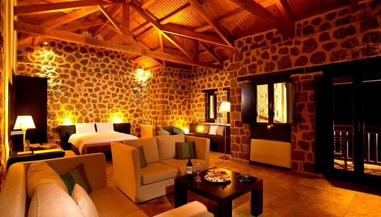 5* Πλειάδων Γη Mountain Resort & Spa - Κάτω Τρίκαλα Κορινθίας