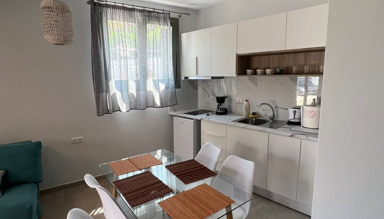 Anax Apartments - Πάργα