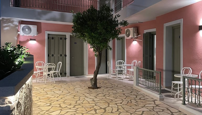 Anax Apartments - Πάργα