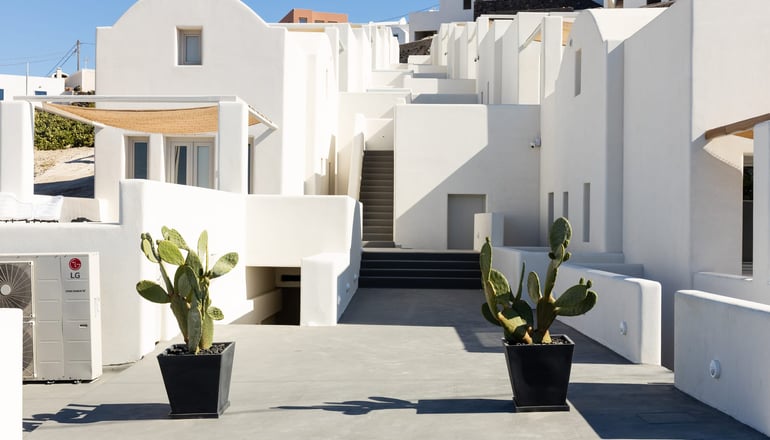 Serapias Suites - Έξω Γωνιά, Σαντορίνη