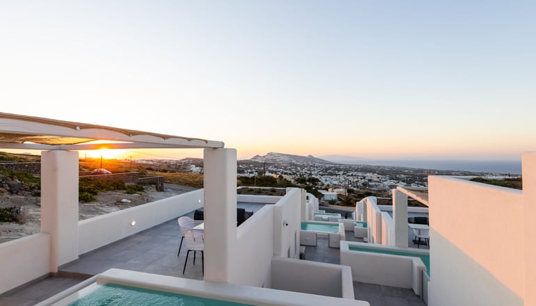 Serapias Suites - Έξω Γωνιά, Σαντορίνη