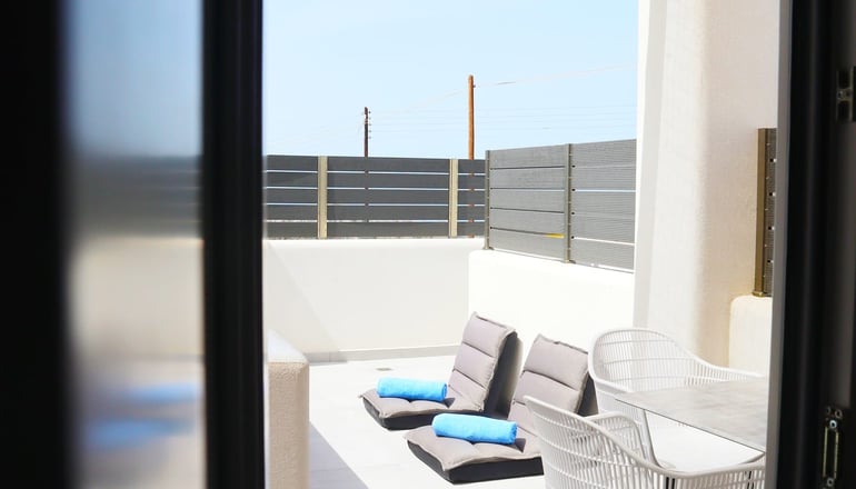 Serapias Suites - Έξω Γωνιά, Σαντορίνη