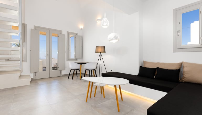 Serapias Suites - Έξω Γωνιά, Σαντορίνη