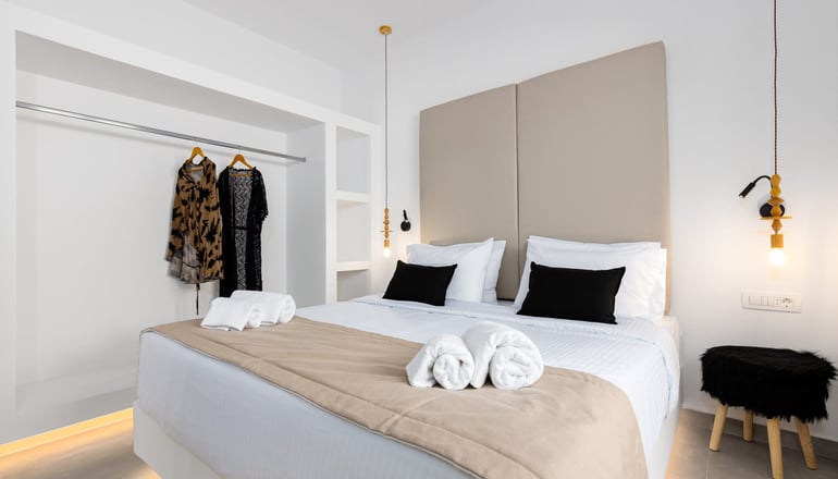 Serapias Suites - Έξω Γωνιά, Σαντορίνη