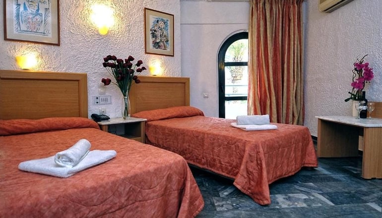 Karteros Hotel - Αμνισός Ηρακλείου, Κρήτη