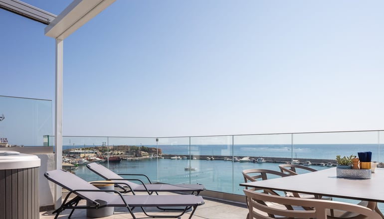 Skipper Beachfront Suites - Χερσόνησος, Κρήτη