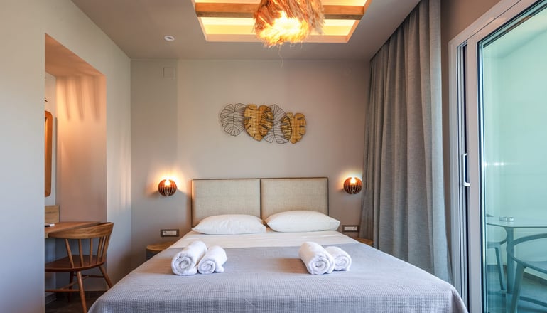 Skipper Beachfront Suites - Χερσόνησος, Κρήτη