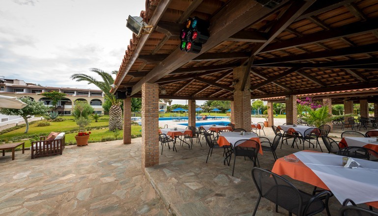 4* Pavlina Beach Hotel