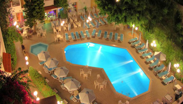 Kassandra Hotel