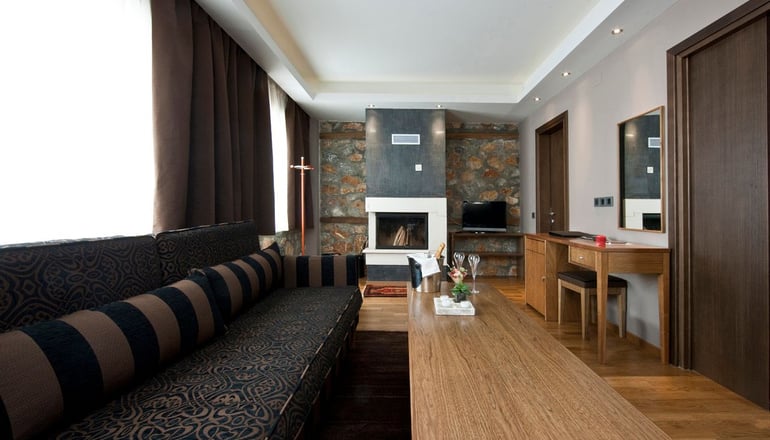 4* Miramonte Chalet Hotel & Spa - Παλαιός Άγιος Αθανάσιος, Καϊμακτσαλάν