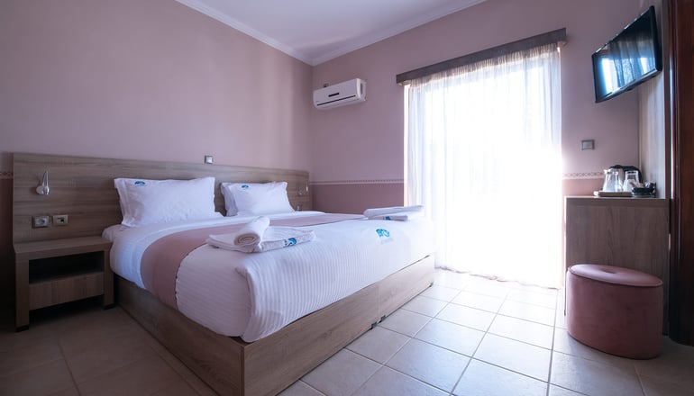 Cyrenia Guesthouse - Μονεμβασιά